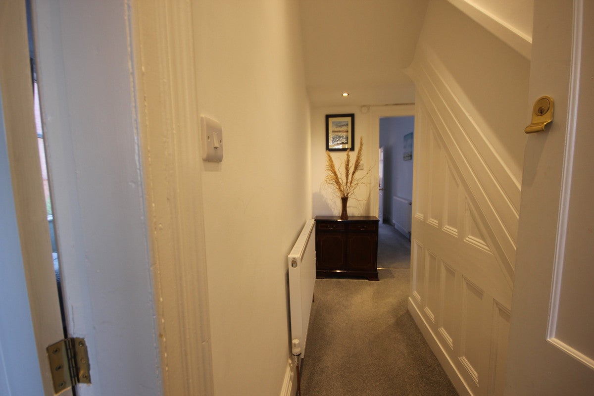 Flat Fairlawn Road in Borough of Fylde