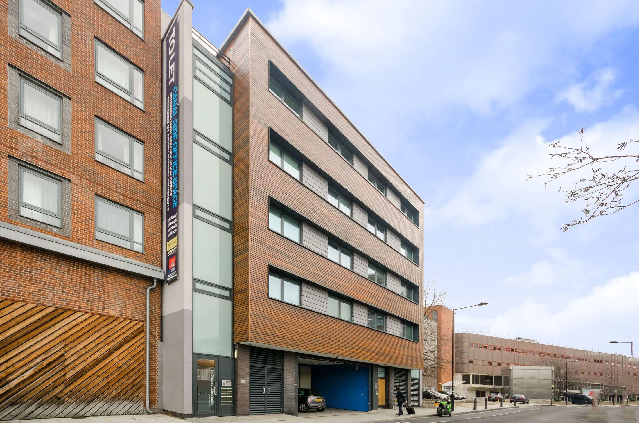 Flat St. Pancras Way in Greater London
