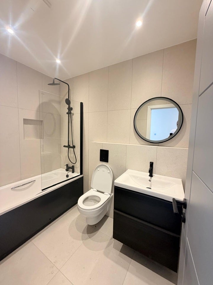 Flat Bromley Road in Greater London