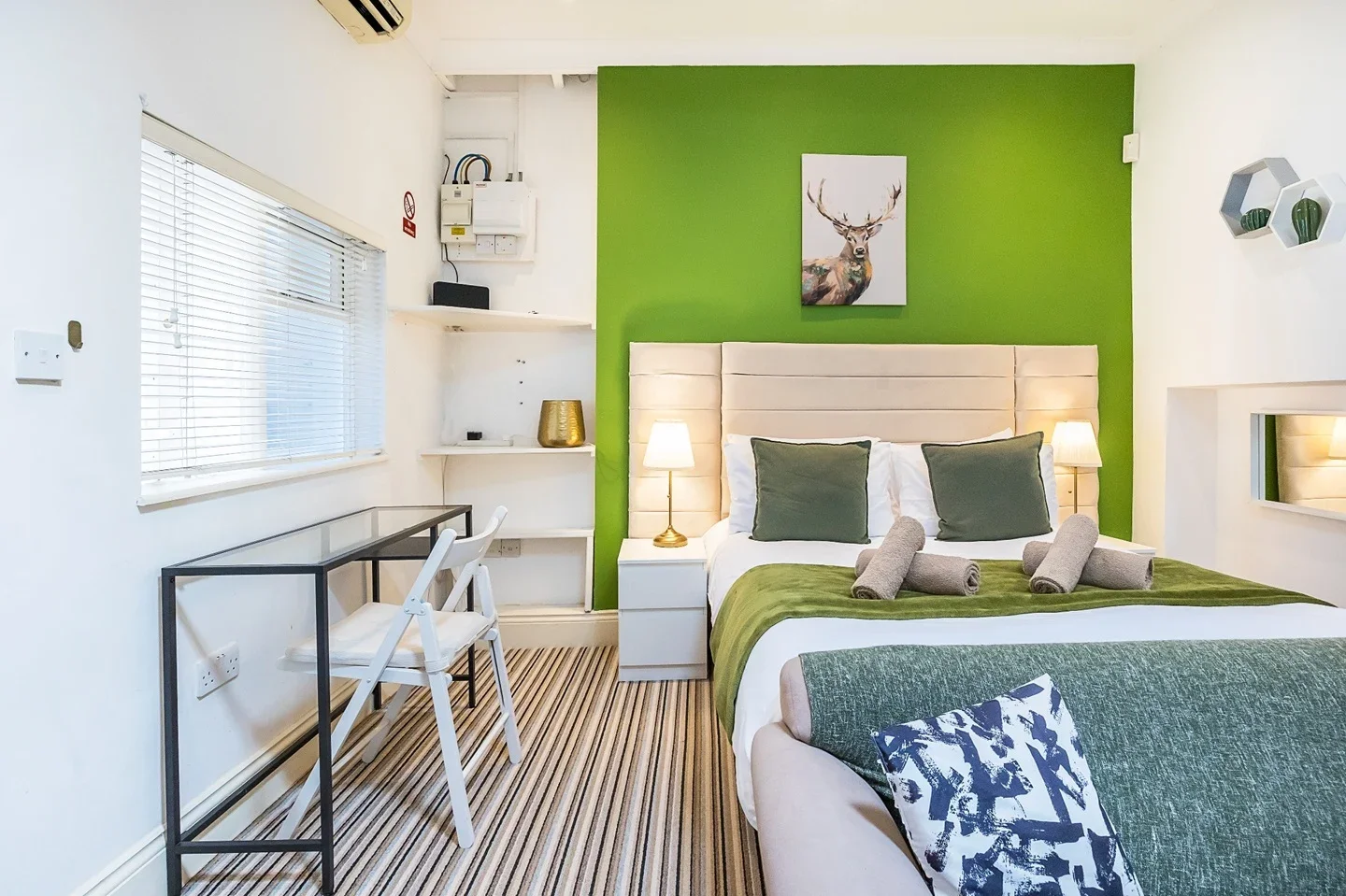 Flat Studd Street in Greater London