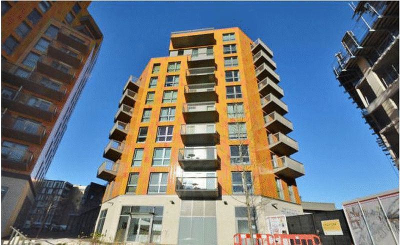 Flat Bywell Place in Greater London
