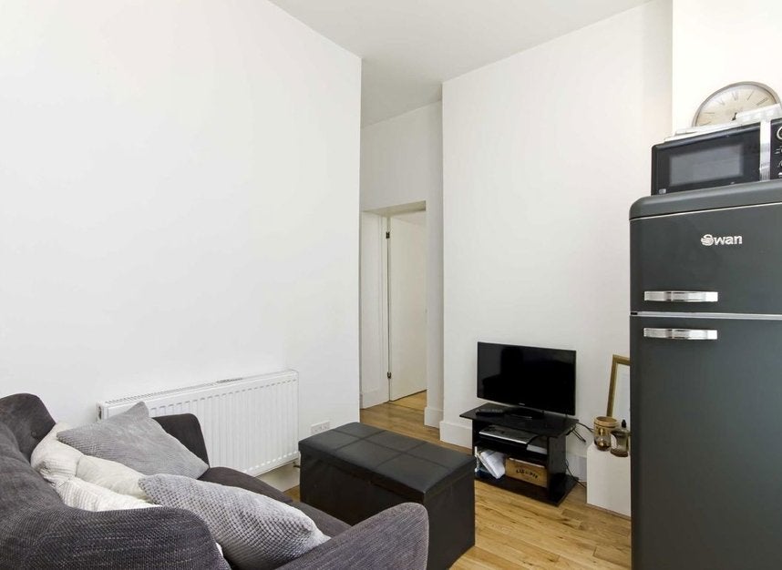 Flat Marchmont Street in Greater London