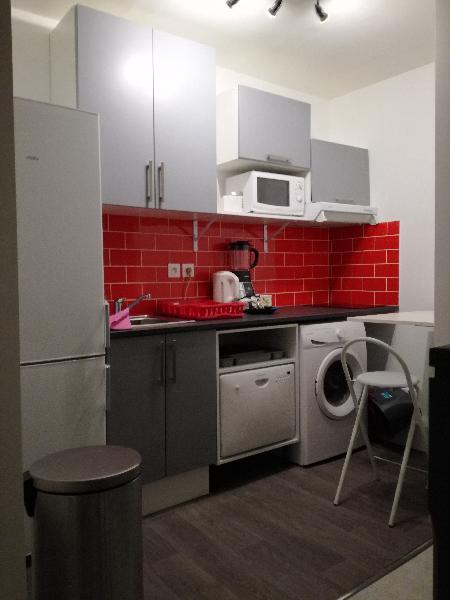 Room Rue des Treilles in Libourne