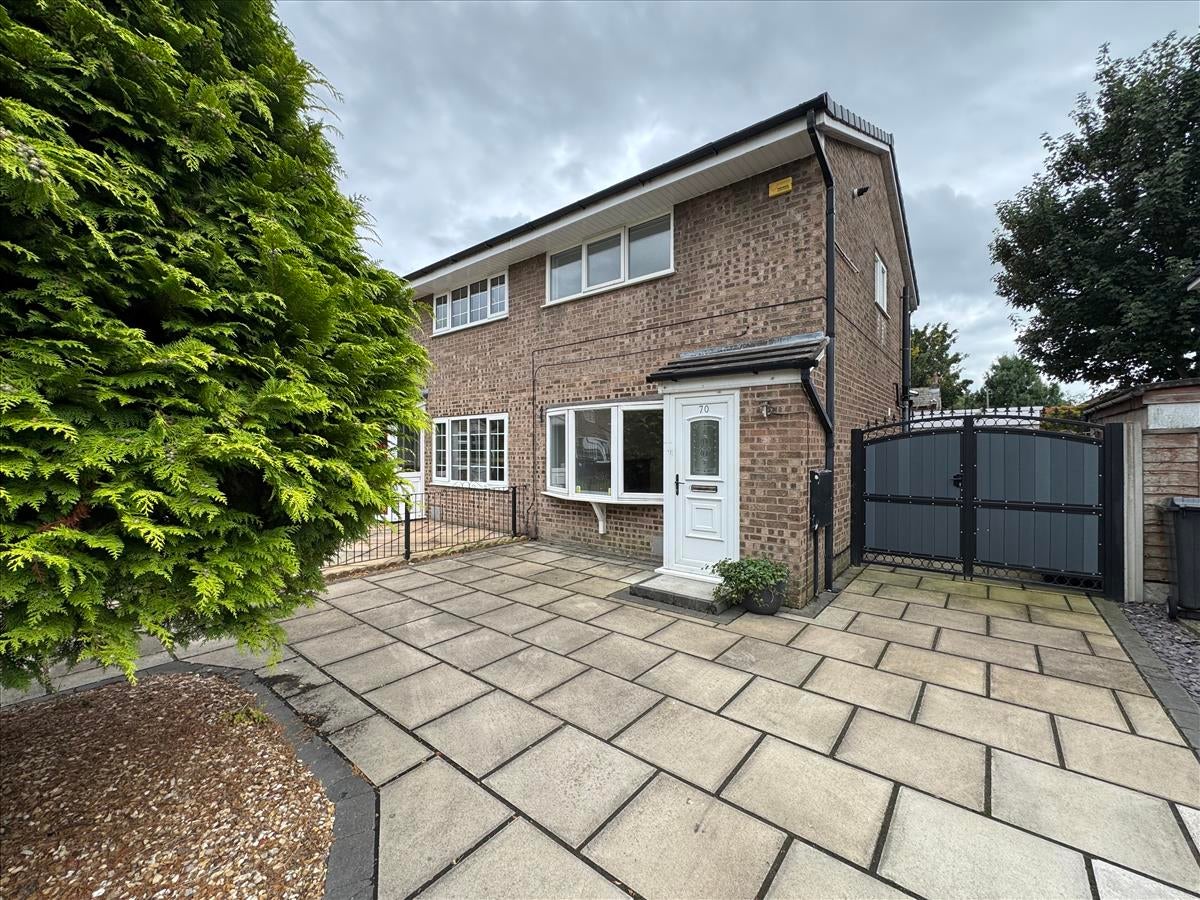 House Nookfield in Leyland