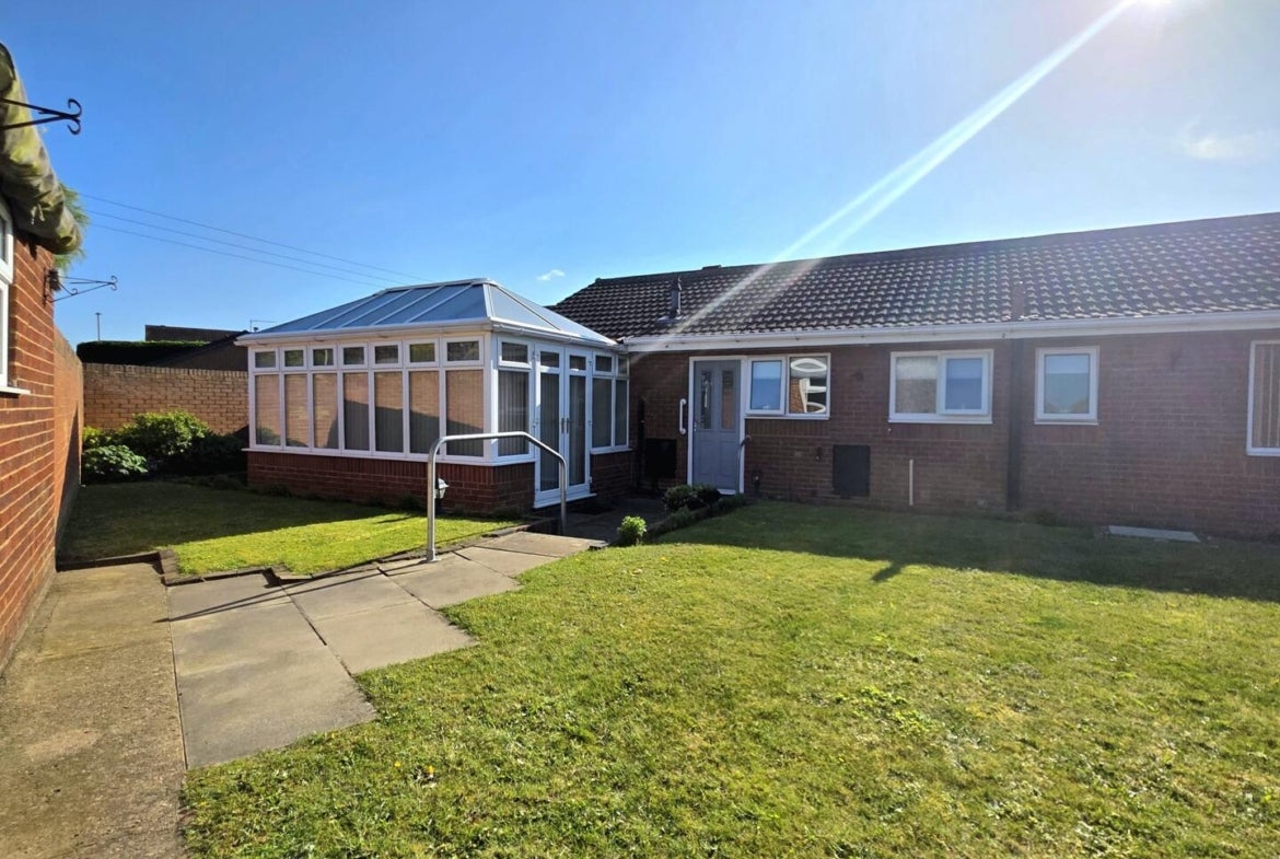 House Elizabeth Avenue in Doncaster