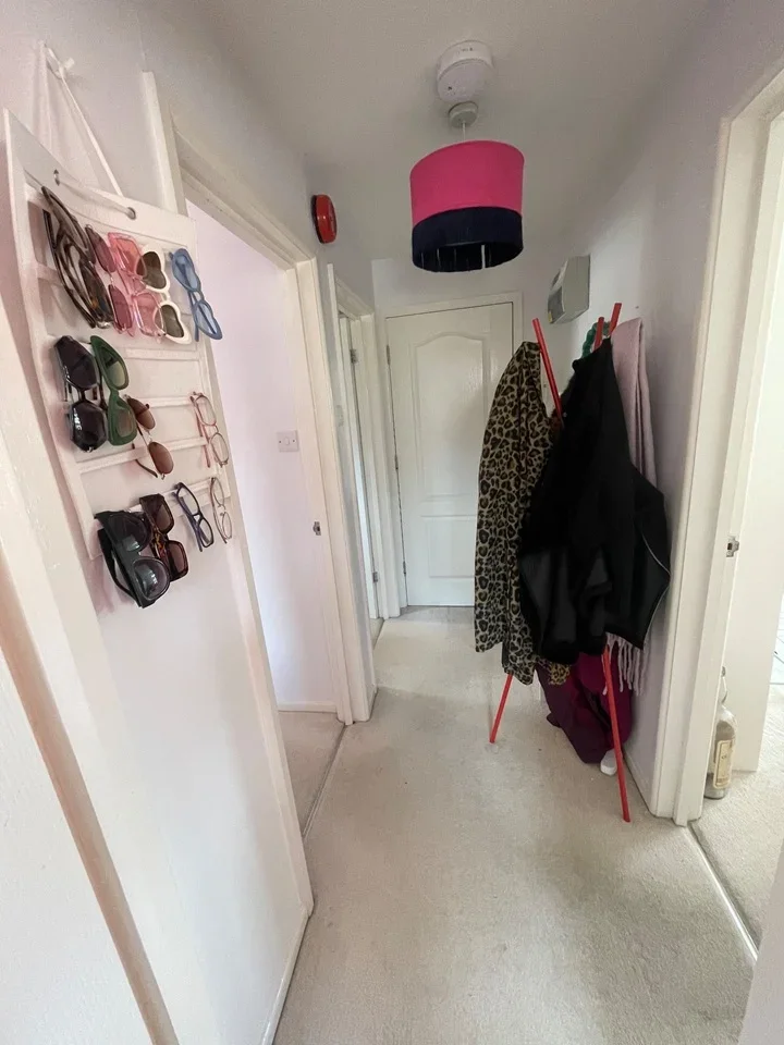 Flat Buckeridge Road in Teignbridge