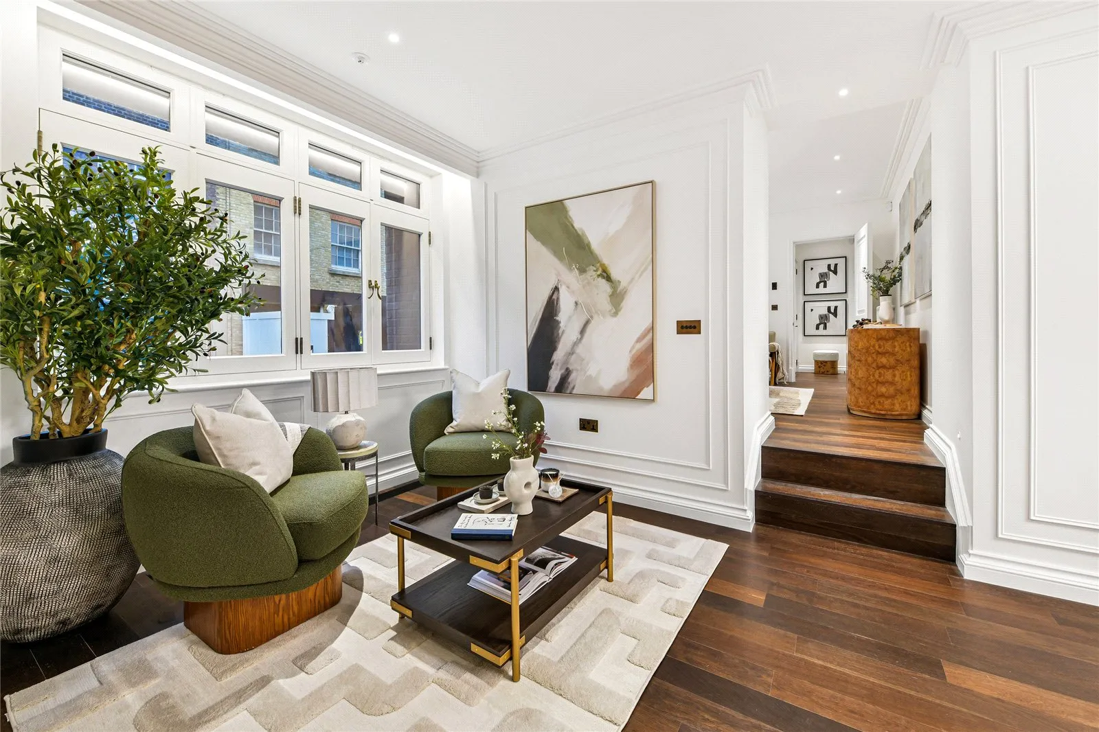 Flat Charles Street in City of Westminster