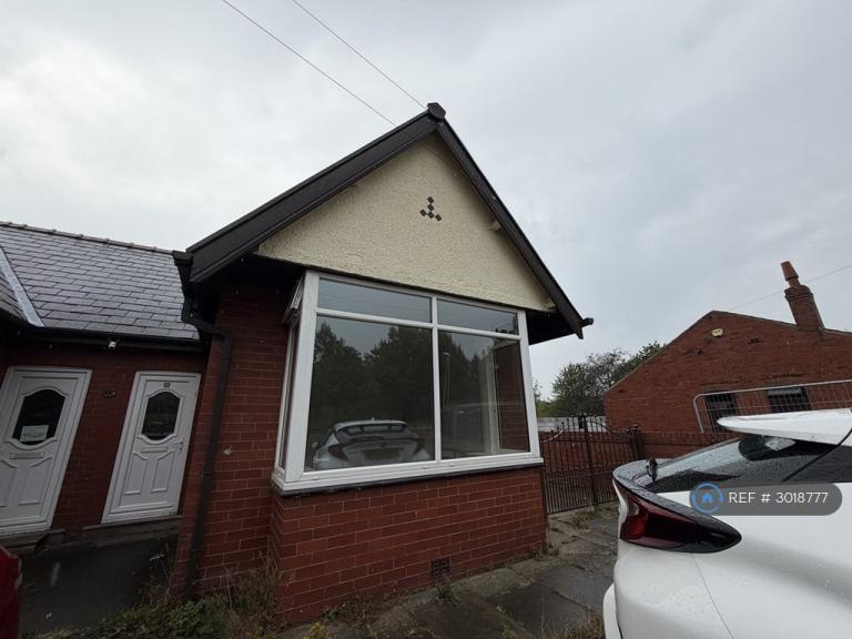 House Walnut Avenue in Wigan