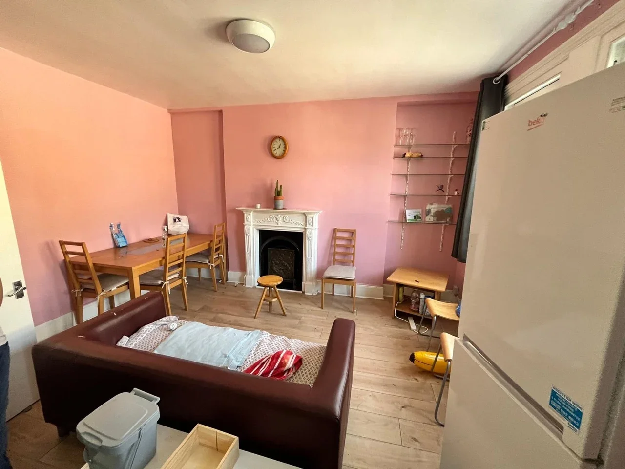 Room Parkville Road in Greater London