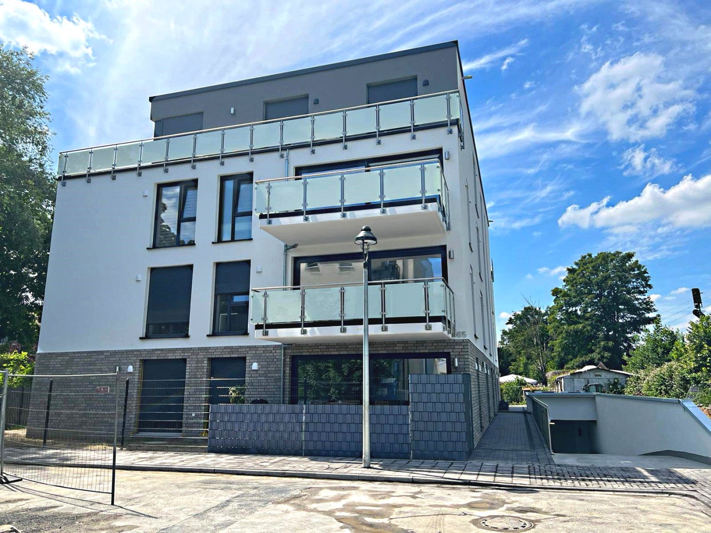 Wohnung Vogelsanger Weg in Düsseldorf