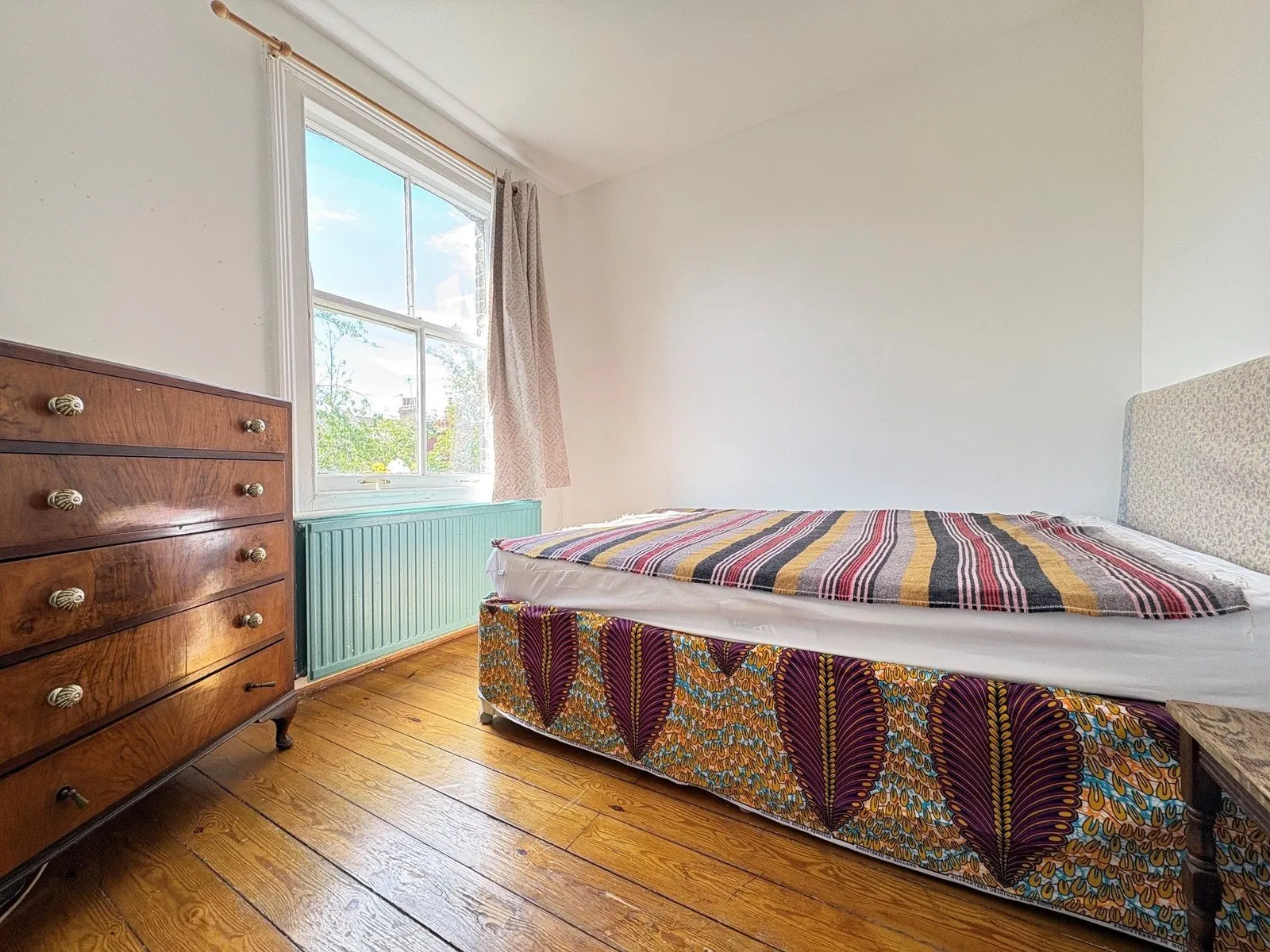 Flat Higham Road in Greater London