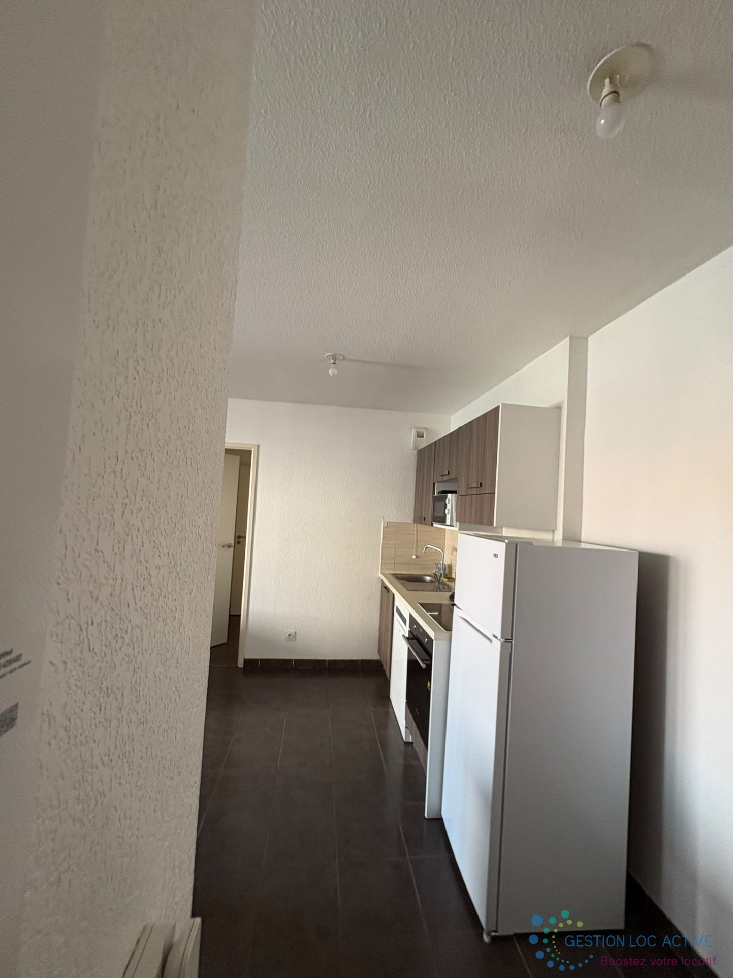 Appartement Place Henri Verneuil à Marseille