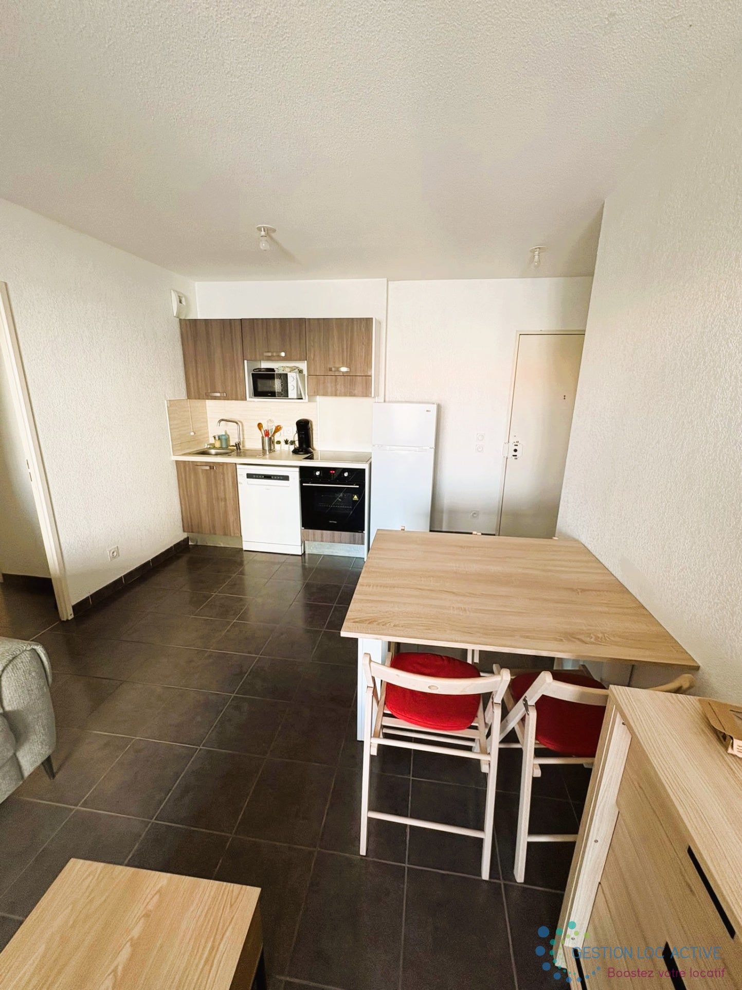 Appartement Place Henri Verneuil à Marseille