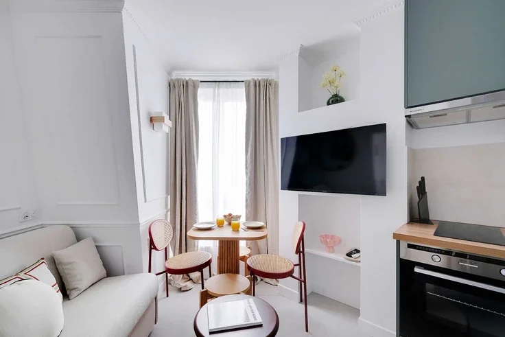 Flat Rue Auguste Bartholdi in Paris
