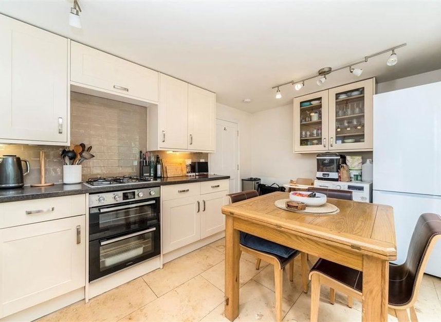 House Brand Street in Greater London