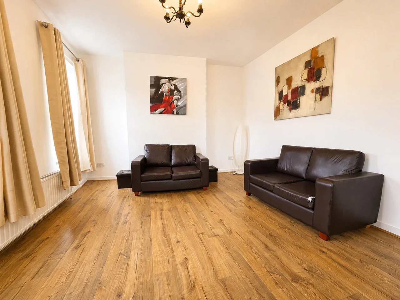 Flat Amity Road in Greater London