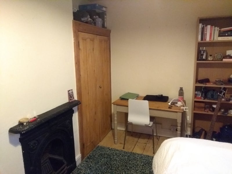Room Balmain Street in Bristol