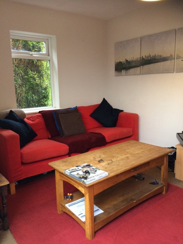 Room Balmain Street in Bristol