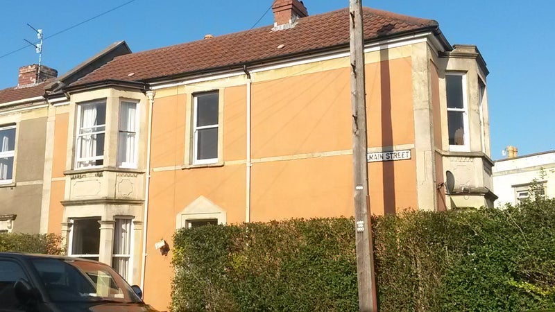 Room Balmain Street in Bristol