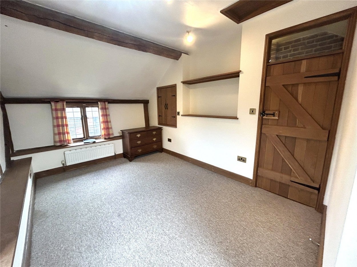 Flat B4386 in Abermule