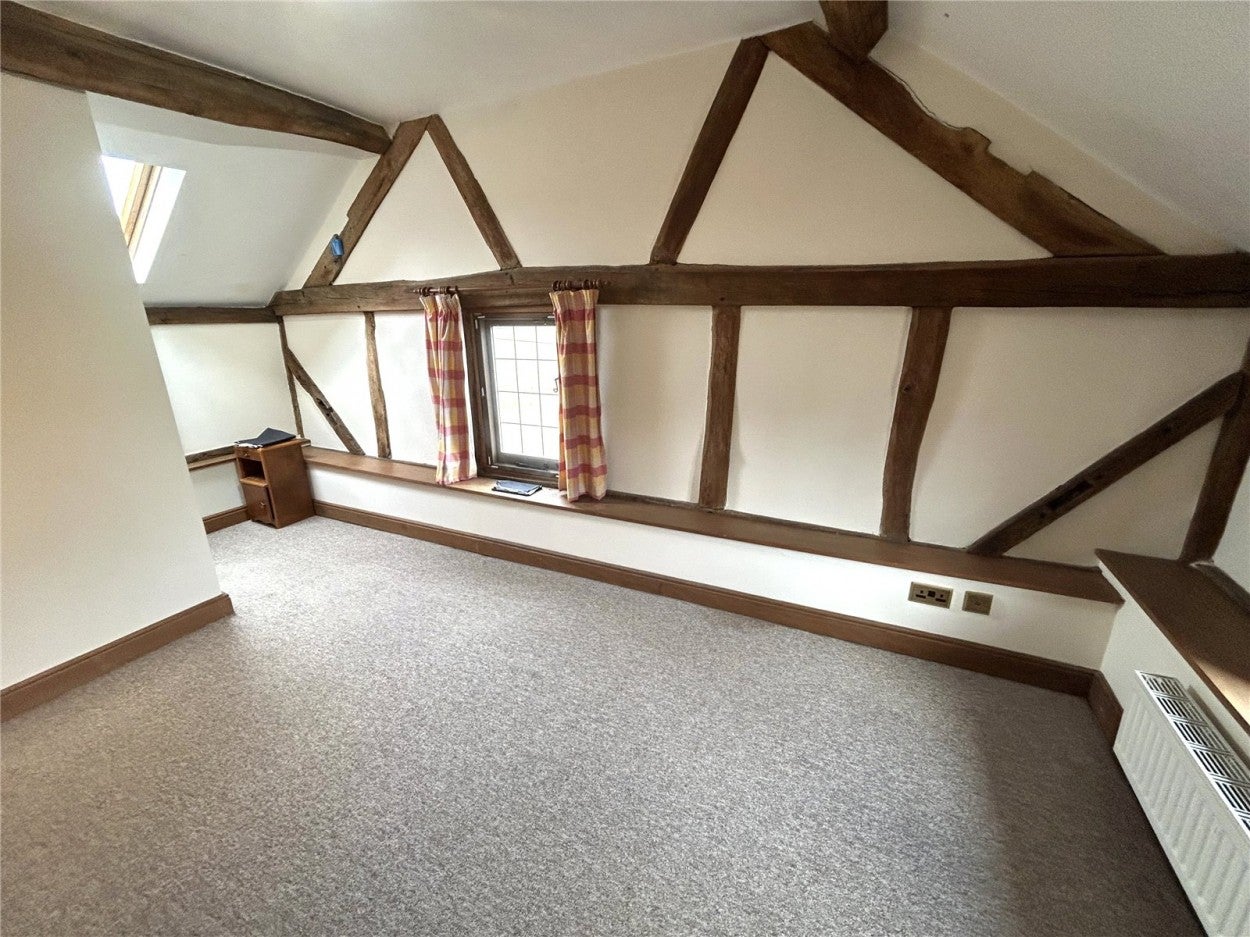 Flat B4386 in Abermule