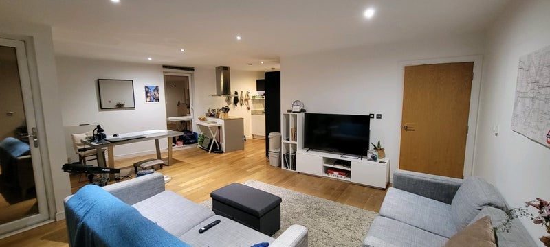 Flat Eltringham Street in Greater London