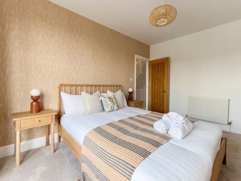 Room Sylvia Avenue in Bristol