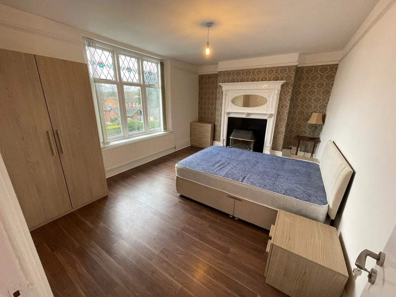 Room Norwood Road in Sheffield