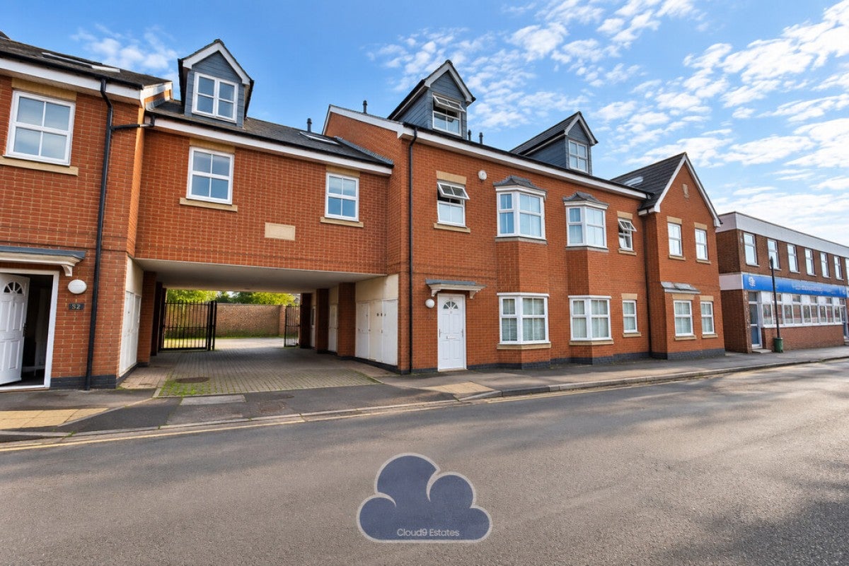 Flat David Road in Coventry