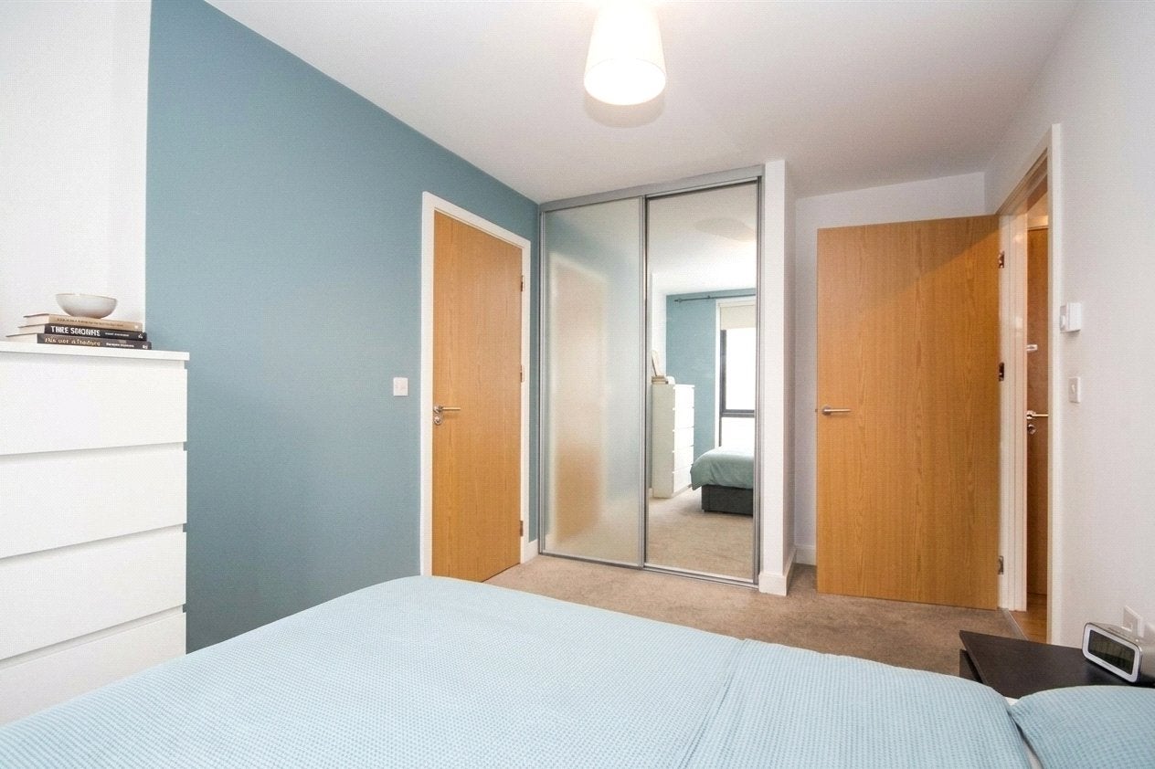 Flat Millennium Promenade in Bristol