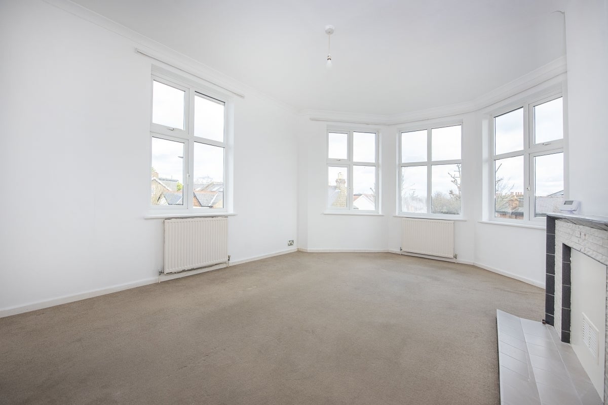 Flat Heathfield South in Greater London