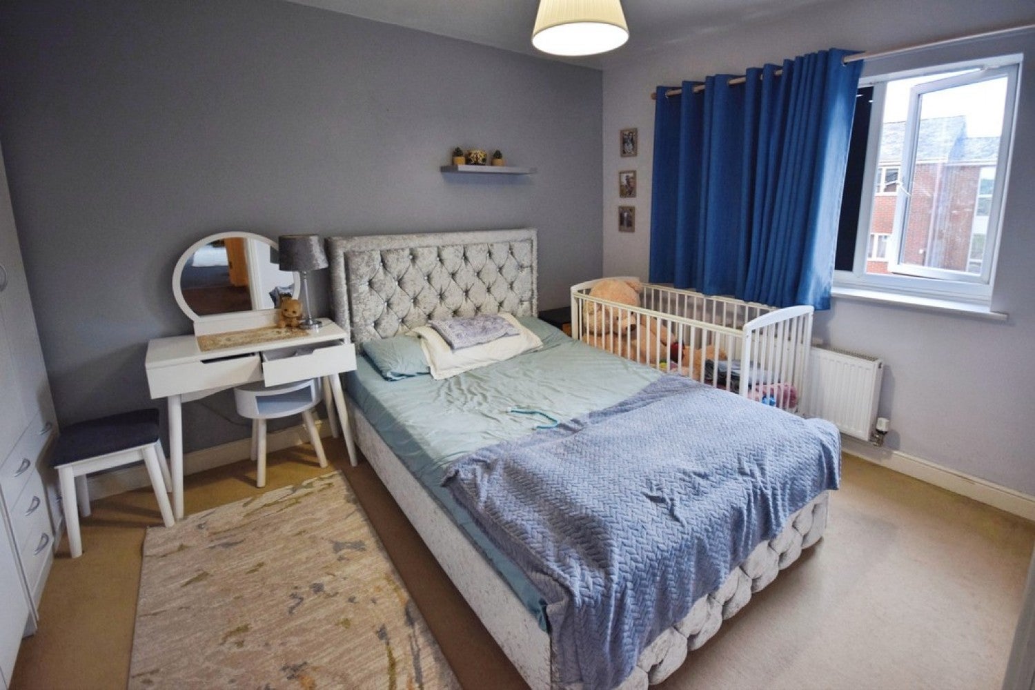 Flat Sunny Bank in Stoke-on-Trent