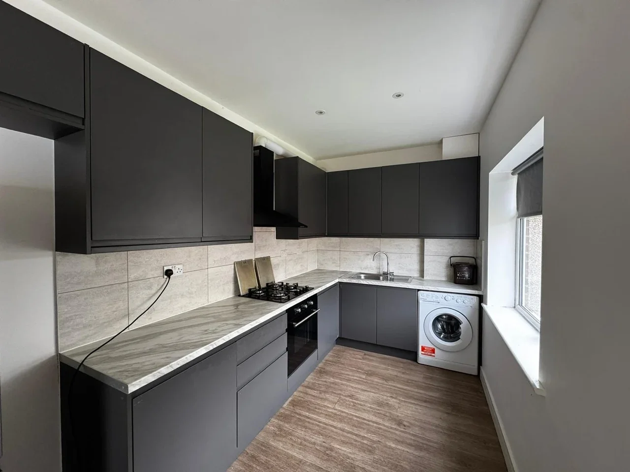 Flat Brenley Close in Greater London