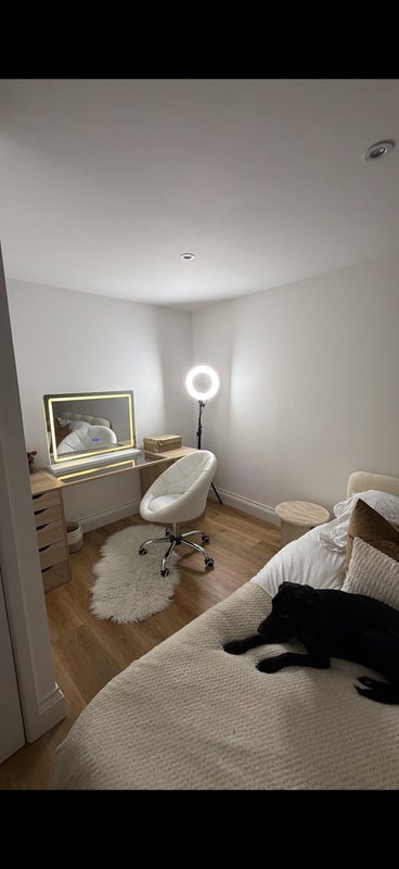 Room Birdhurst Road in Greater London