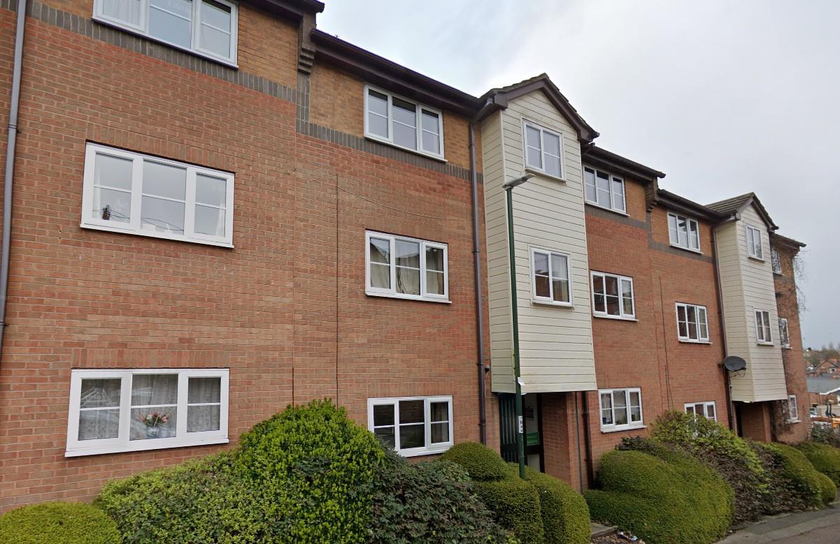 Flat Greenbank in Carlton