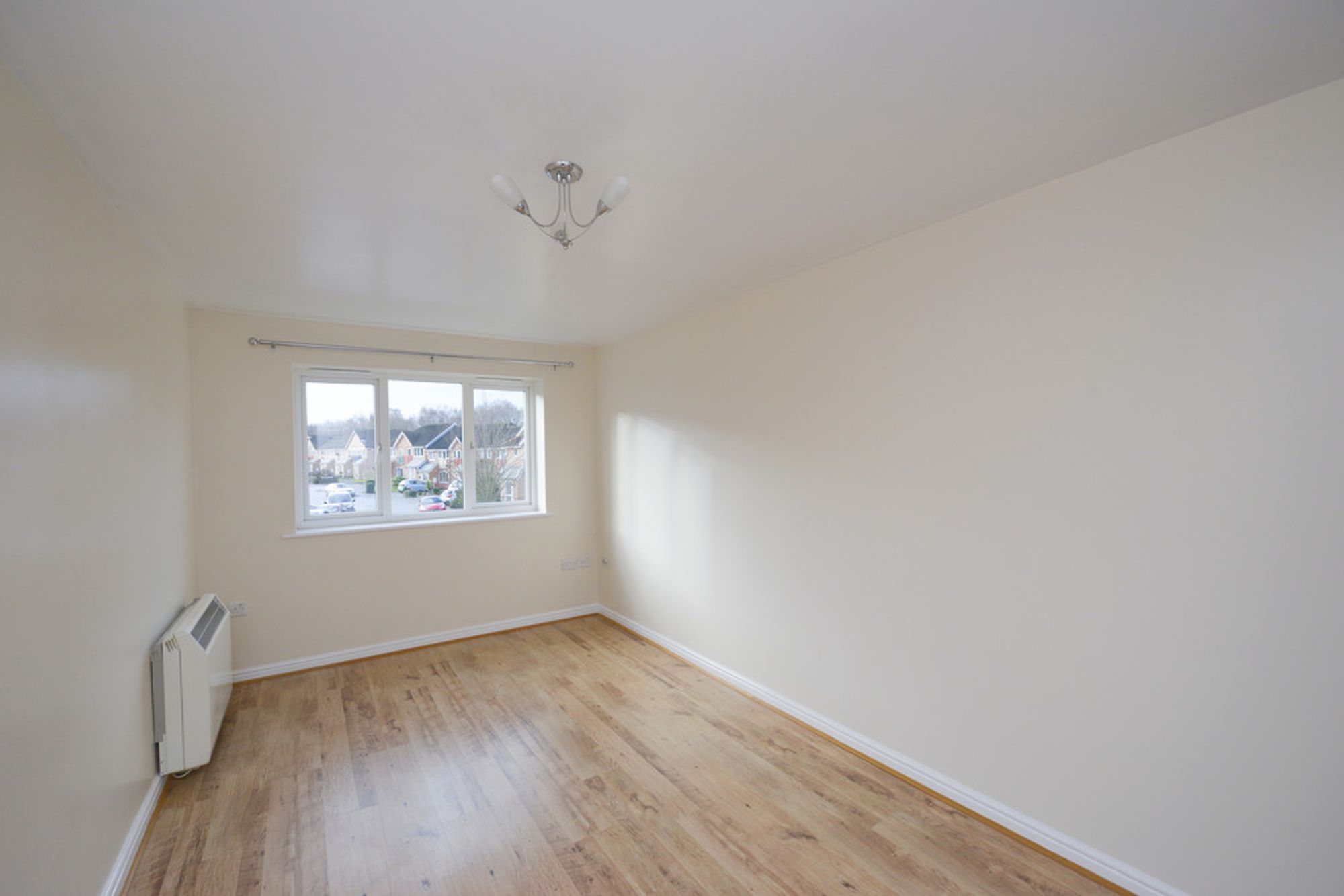 Flat Wain Avenue in Chesterfield