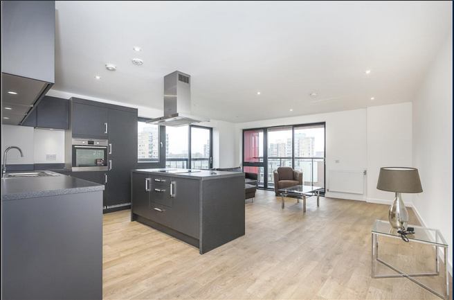 Room Upper North Street in Greater London