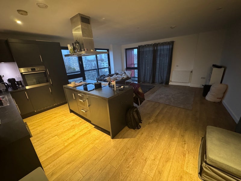 Room Upper North Street in Greater London