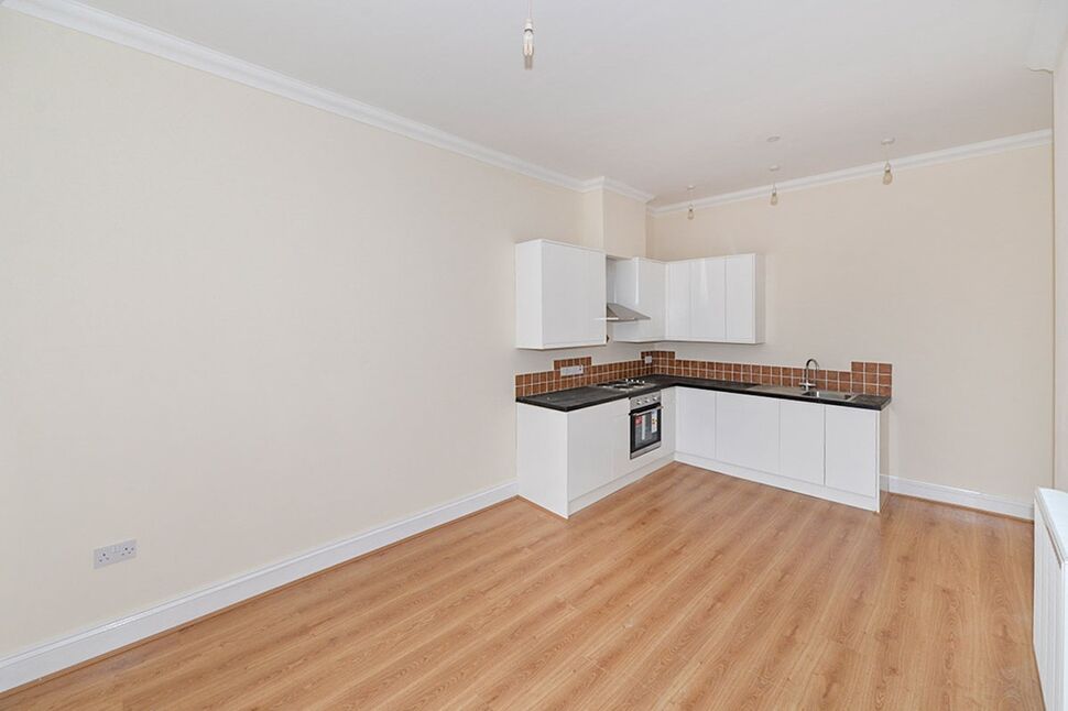 Flat Prince of Wales Terrace in Scarborough