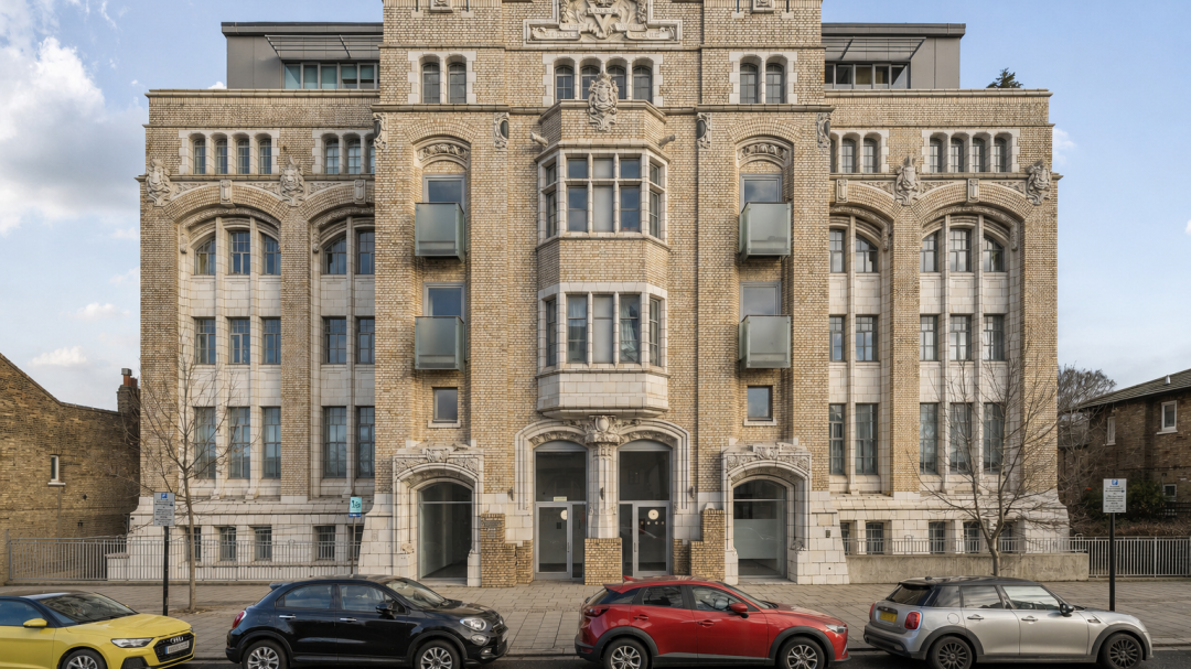Flat Greengate Street in Greater London