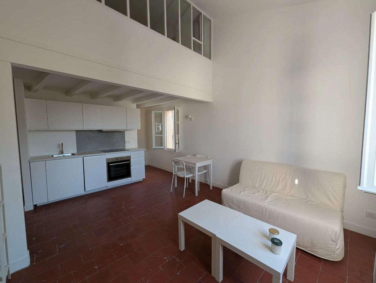 Appartement Rue de la Madeleine à Arles