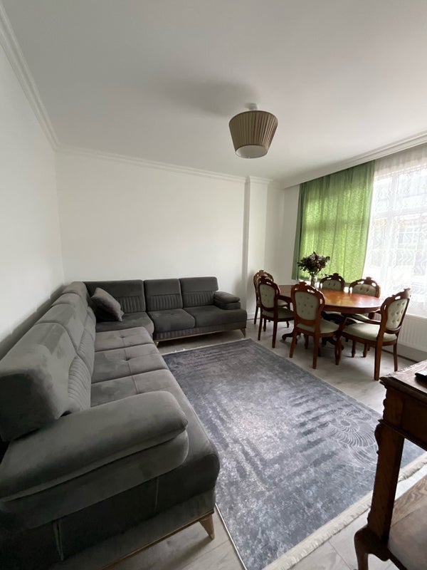 Room Evesham Road in Greater London