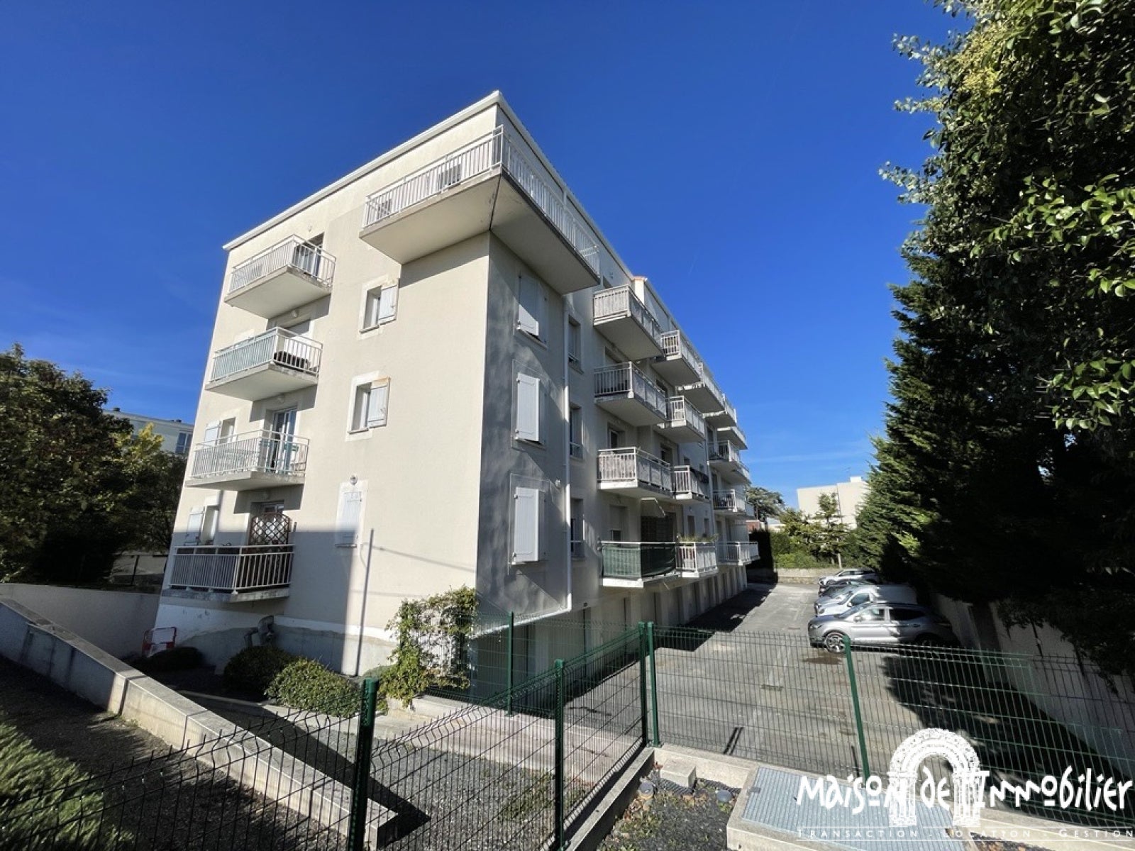 Flat Rue de l'Avenir in Cognac