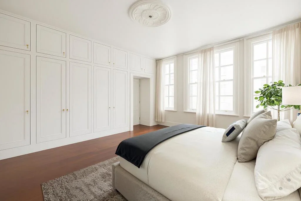 Flat Eaton Square in London