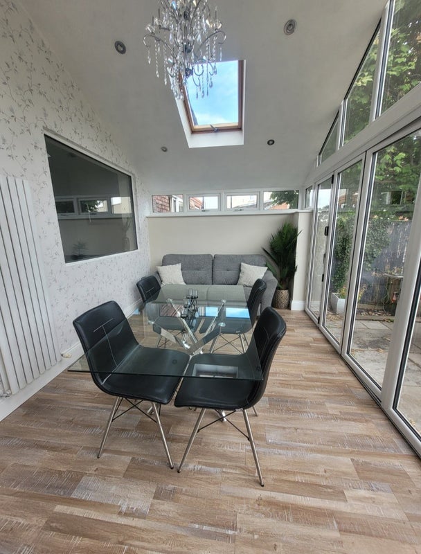 Room Park Road in Trafford