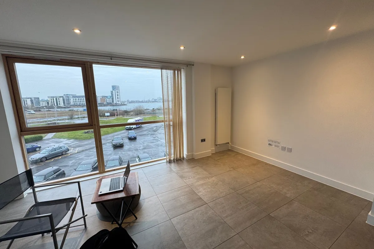 Flat Empire Way in Cardiff