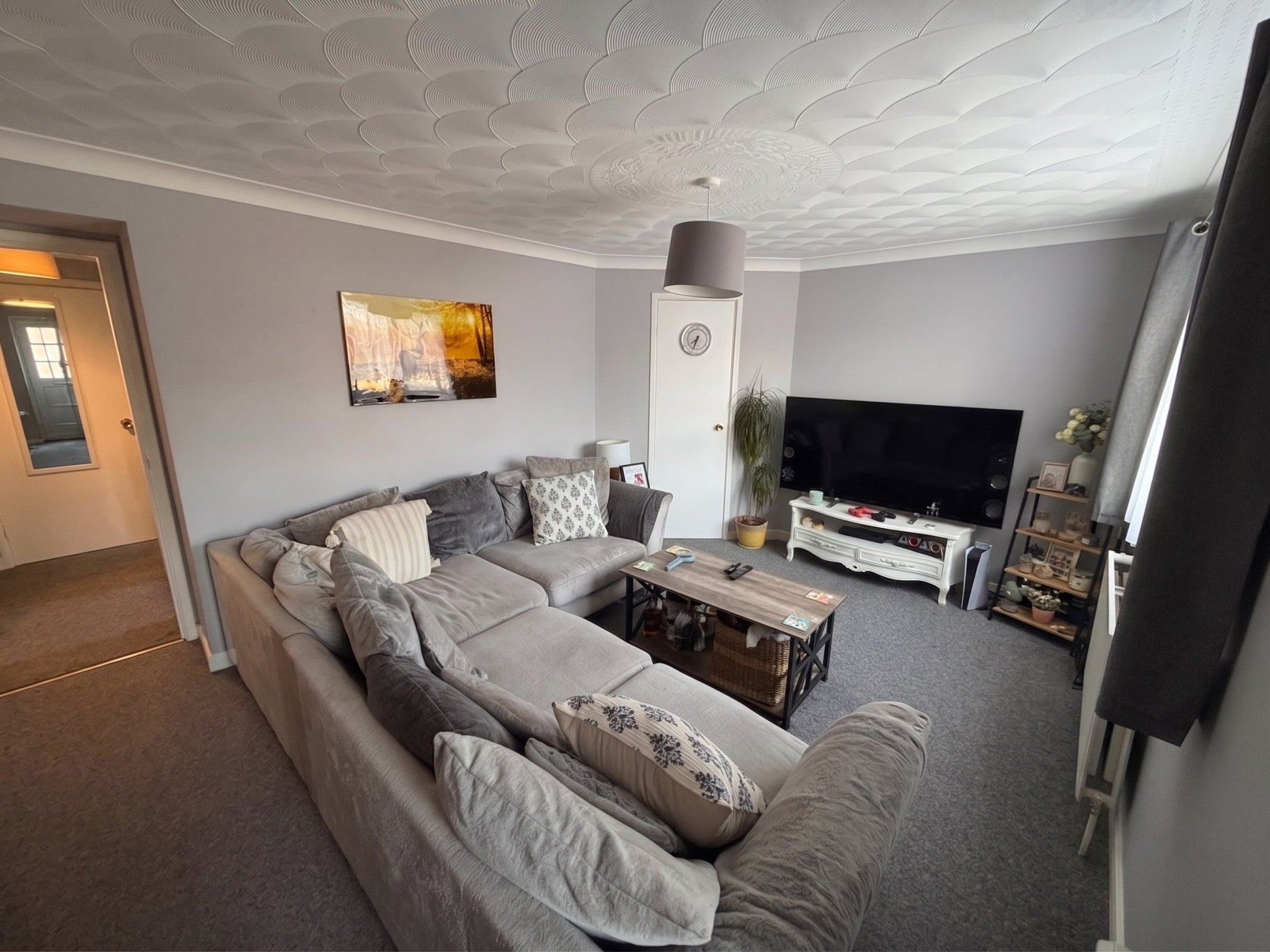 Flat Albatross Avenue in Strood