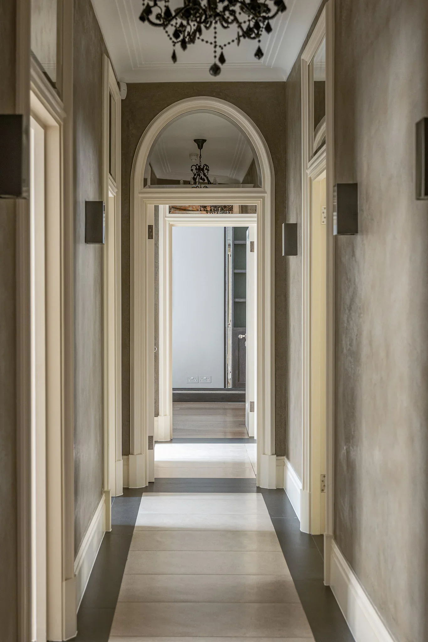 Flat Campden Hill in Greater London
