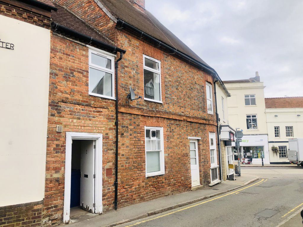 Flat Watling Street in Towcester