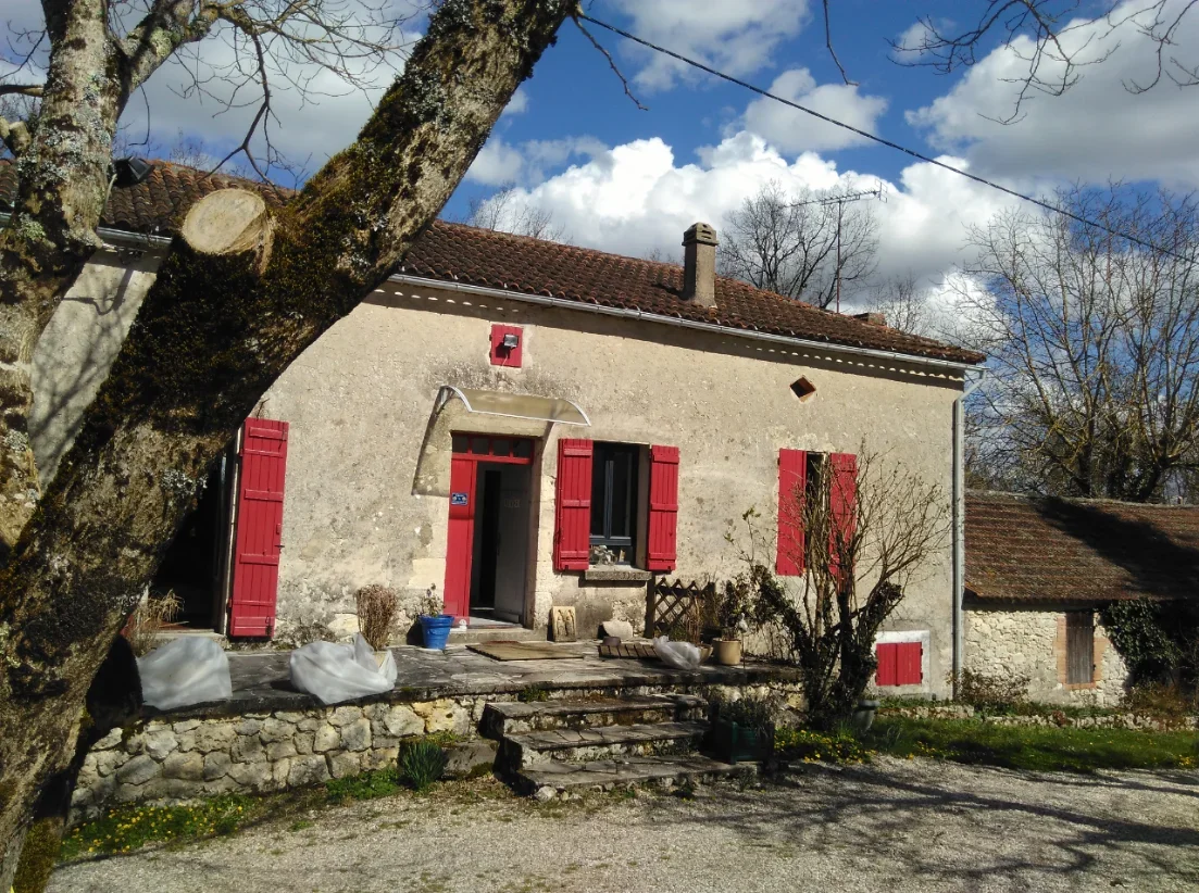 Room Chemin des Papillons in Massoulès